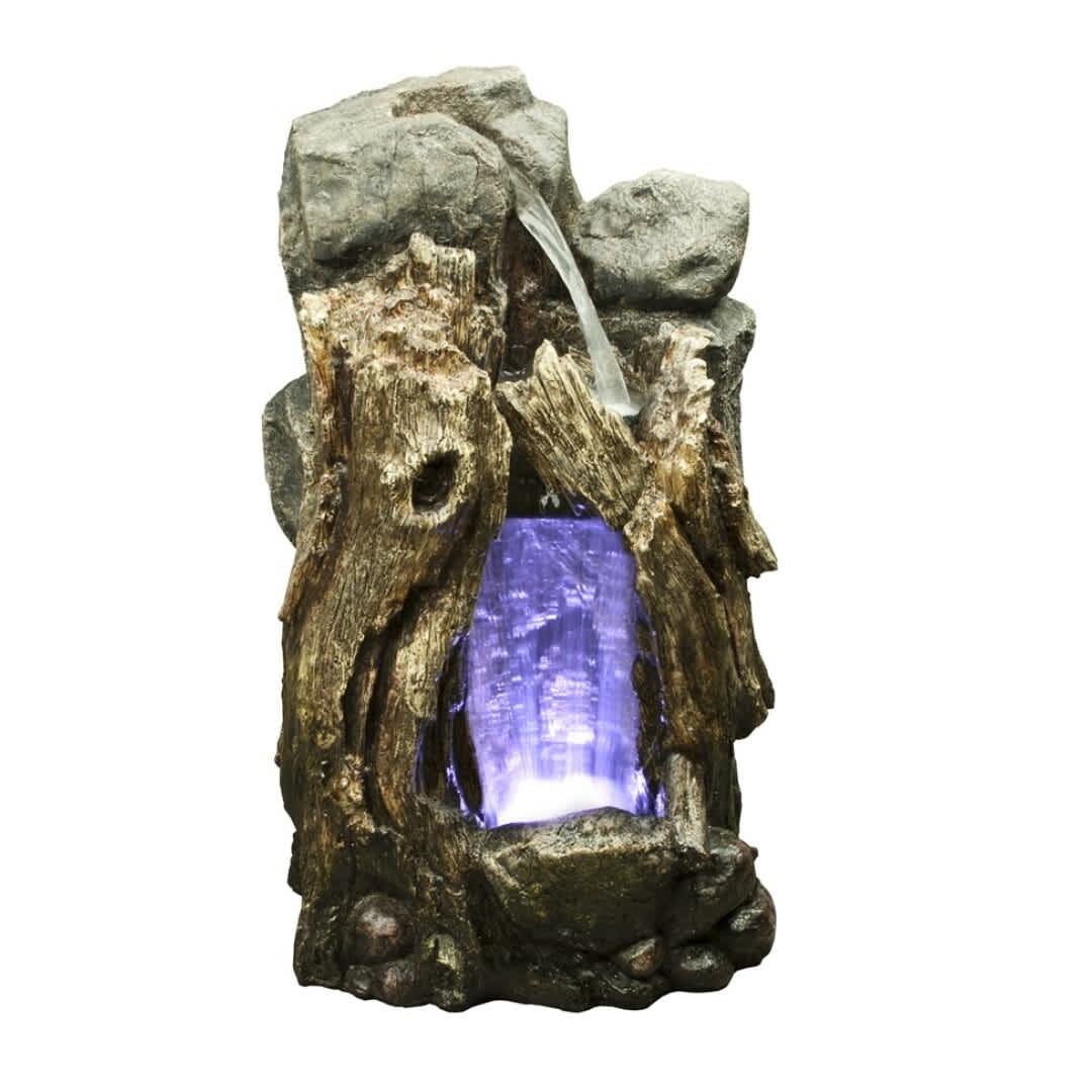 Fuente-Bidasoa-Diseño-compacto-iluminación-cascada