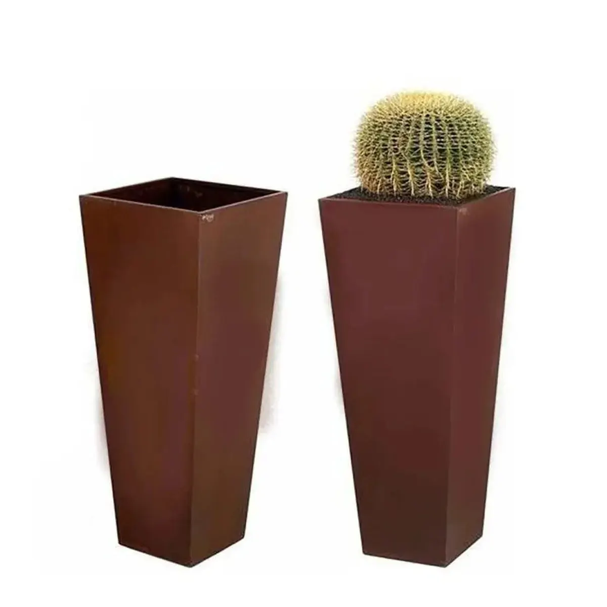 Jardinera-alta-acero-corten-Forma-pirámide