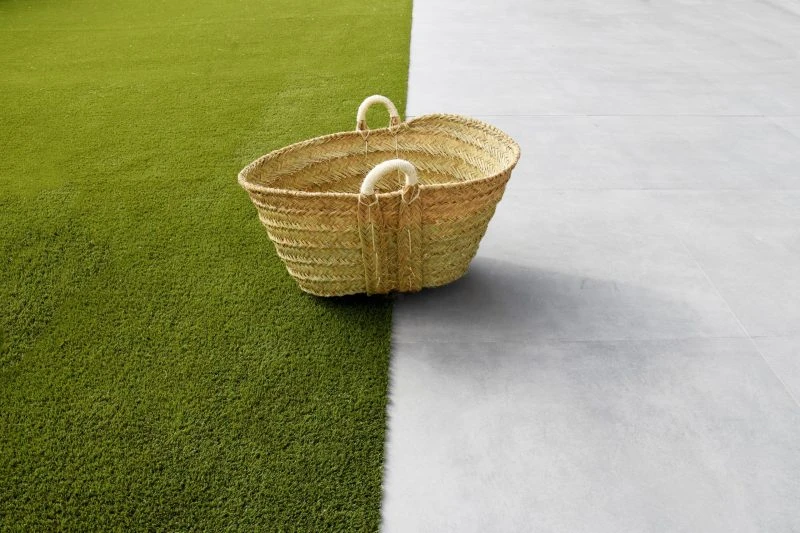 Leñero-artesanal-esparto-Almacenaje-decorativo-para-leña